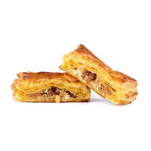 Empanada bacalao con pasas